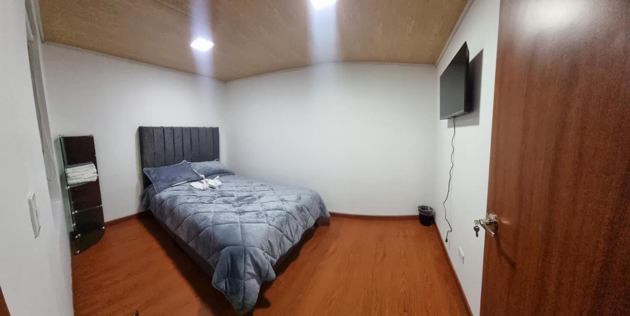 Casa Hogar Hostal Bogota Bagian luar foto