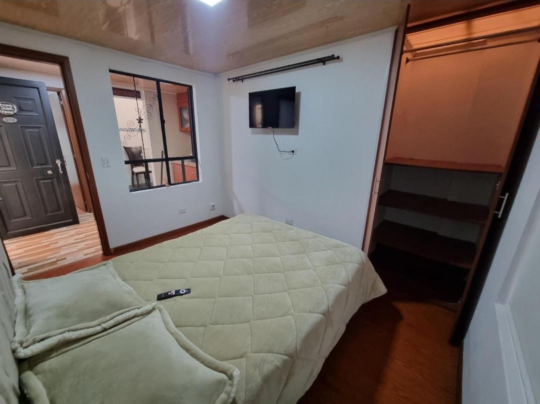 Casa Hogar Hostal Bogota Bagian luar foto